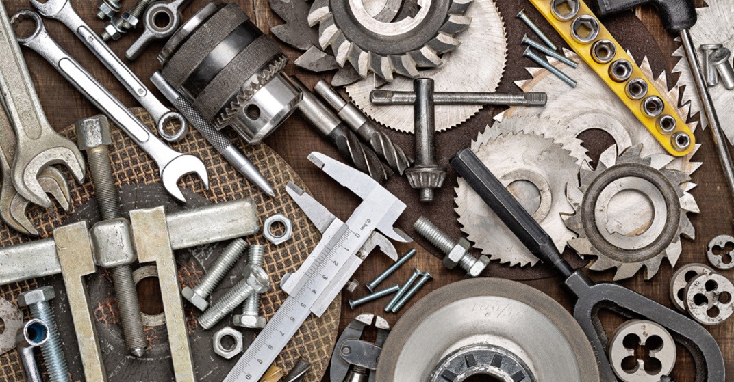Metallwerkzeuge: Die wichtigsten Werkzeuge zur Metallberarbeitung 